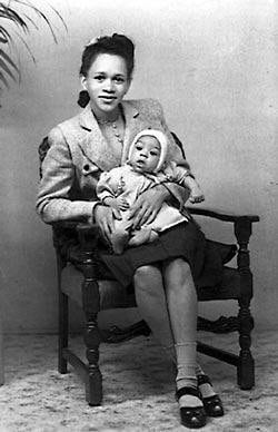 Jimmie Hindrex, guitarist, musician, history, photograph, black, white, mother,