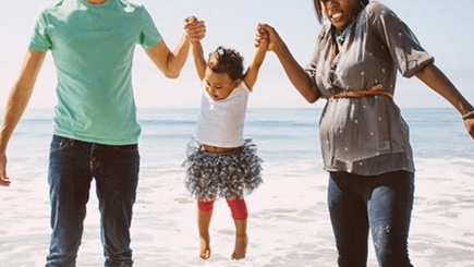 mixed couple, swirling, interracial marriage, couple, bloggers, family life, parenting, inspiration, video, interview, Nive Nulls,