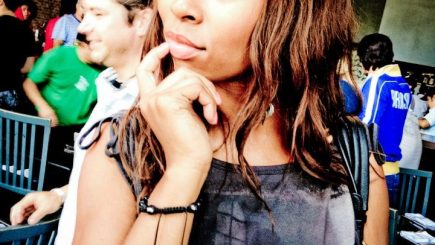 dating, relationships, mating, interracial relationship, meeting mates, app, digital dating, hook ups, Niki McElroy, Tinder, black women looking for non black men, how can I meet guys,