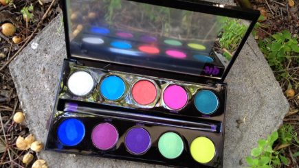 urban decay, electric, colors, black women, make up, style, fashion, inspiration, face, black women makeup tips, spring, style, black women colorful makeup, palettes,