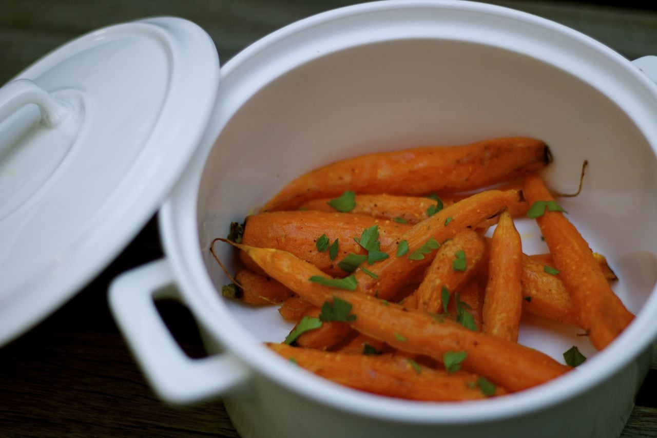 Sweet and Paleo-Friendly Honey Roasted Carrots