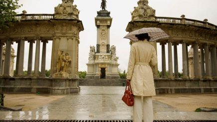 traveling, black women, options, abroad, United Kingdom, dating trends, mixed couples, international, Europe, stereotypes,