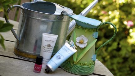 product, crabtree & evelyn, hands, beauty, self care, hobby, gardening, outdoors, health, lotions, advice, user review